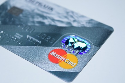 finance-blog-1_image_credit-card